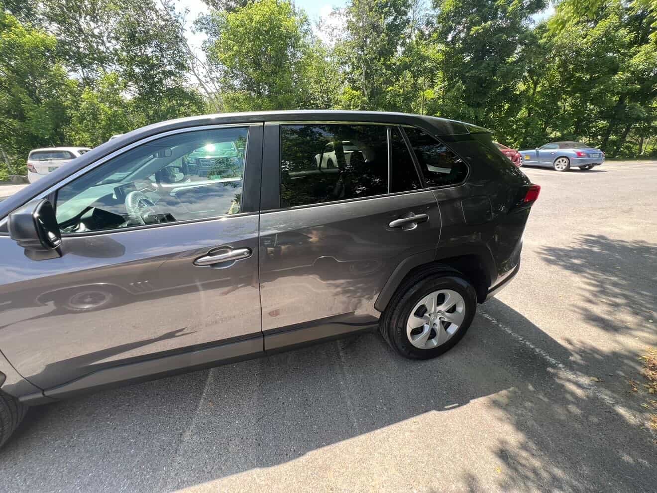 Clean car side profile